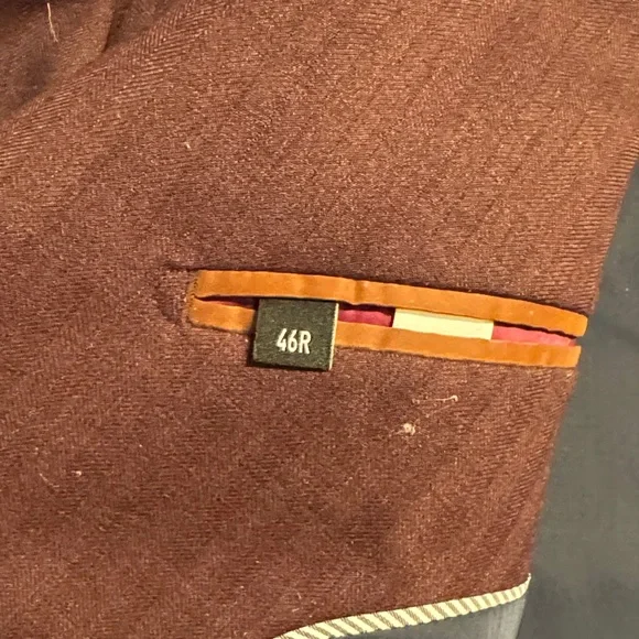 Bonobos Maroon Blazer with Deep Blue Lining - Picture 3 of 3